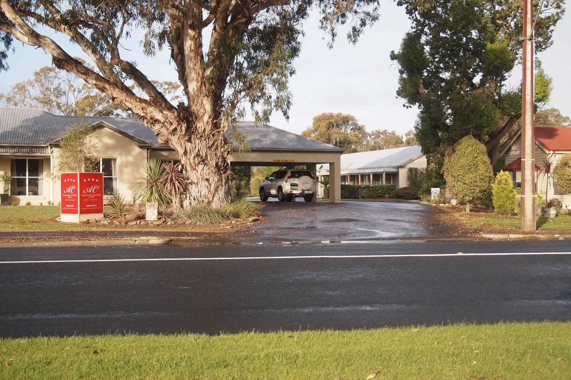 Alexander Cameron Suites Penola Buitenkant foto