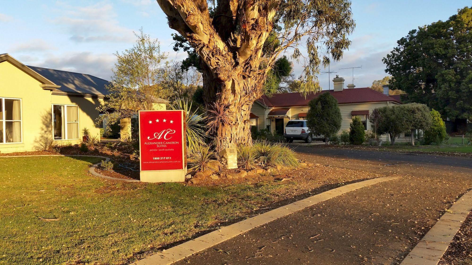 Alexander Cameron Suites Penola Buitenkant foto